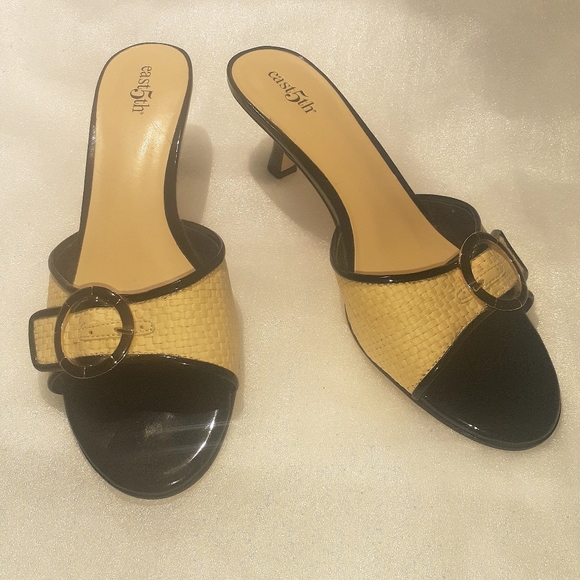 Women's East5th Brown and Tan Slip On Open Toe Buckle Design Size 8M - Picture 6 of 12